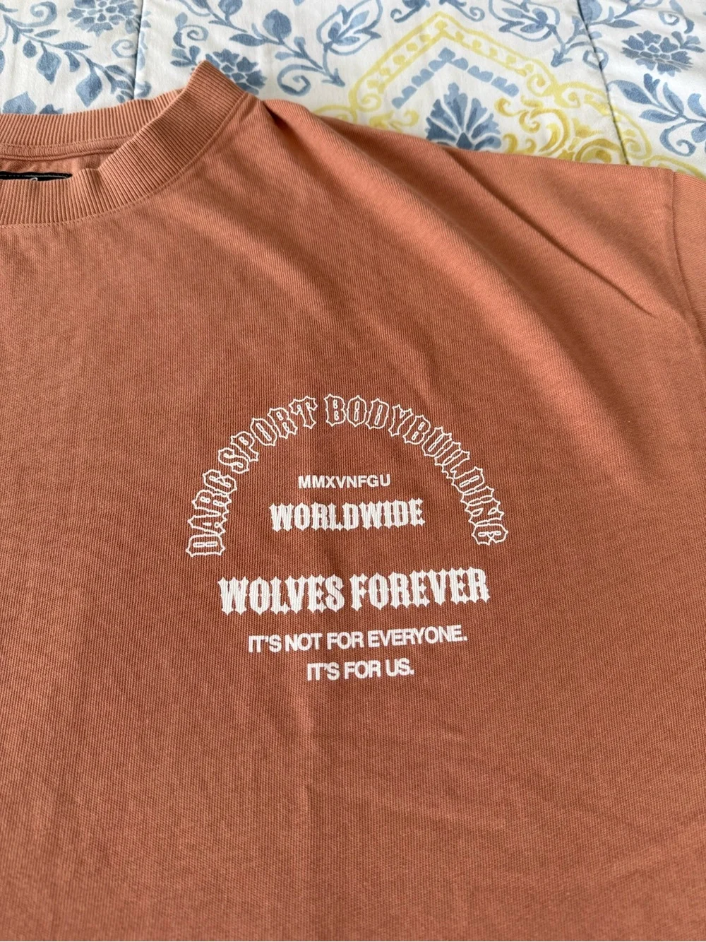 Darc Sport Men’s Rust Brown Wolves Forever Short-Sleeve Tee - Picture 2 of 8